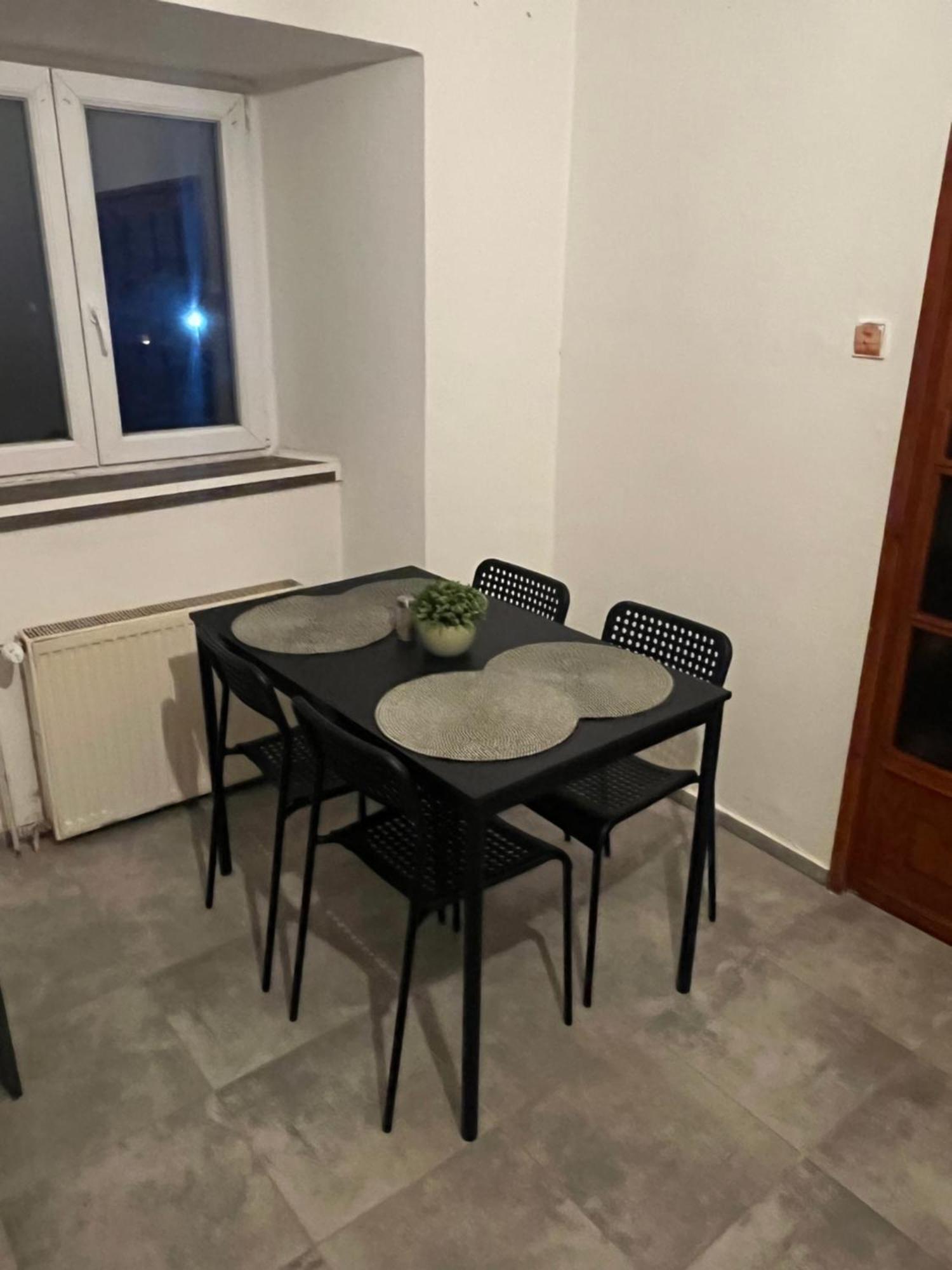 H@M Penzion Žlutice Buitenkant foto